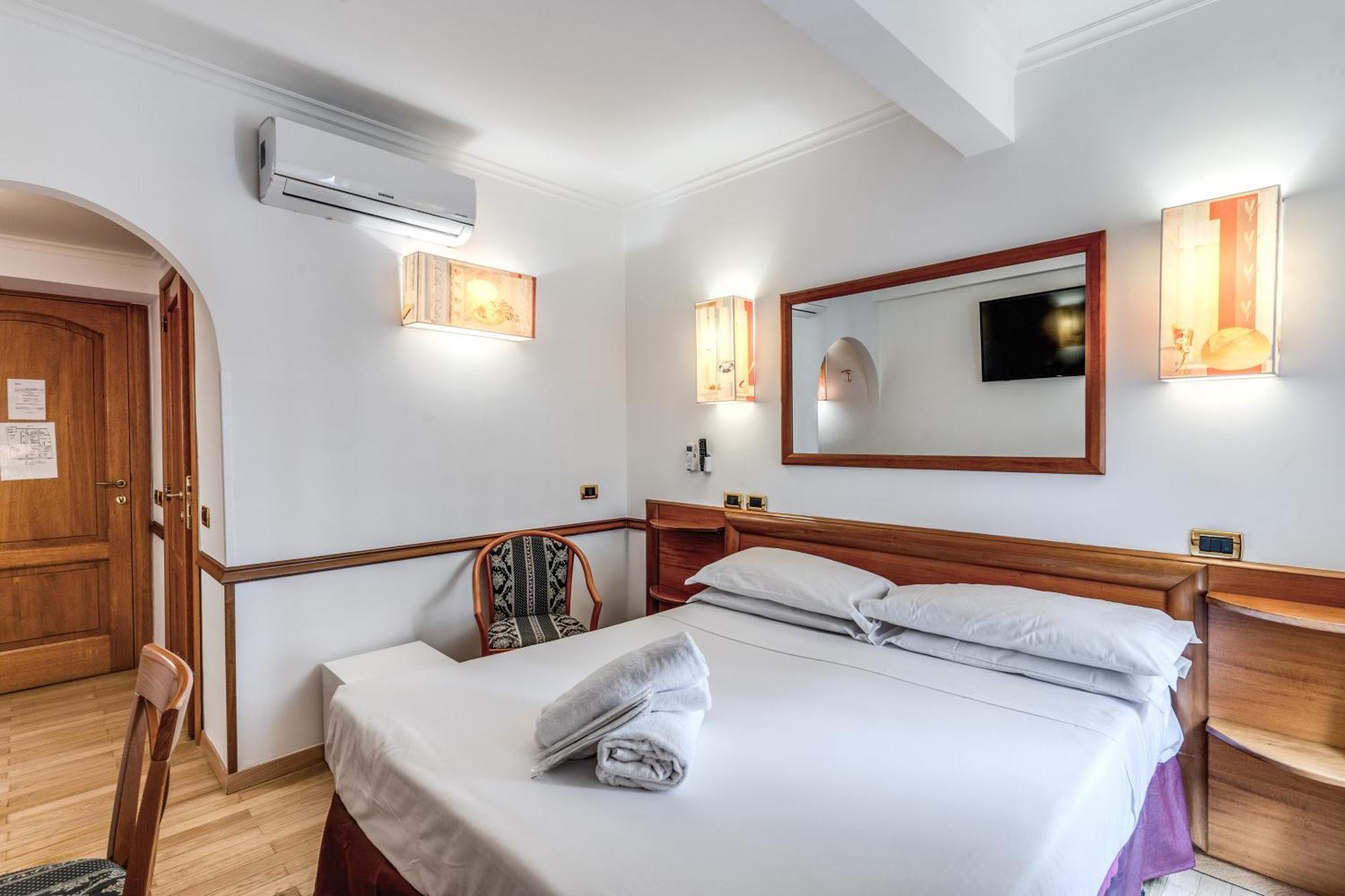 Hotel Santa Prassede Roma Eksteriør bilde