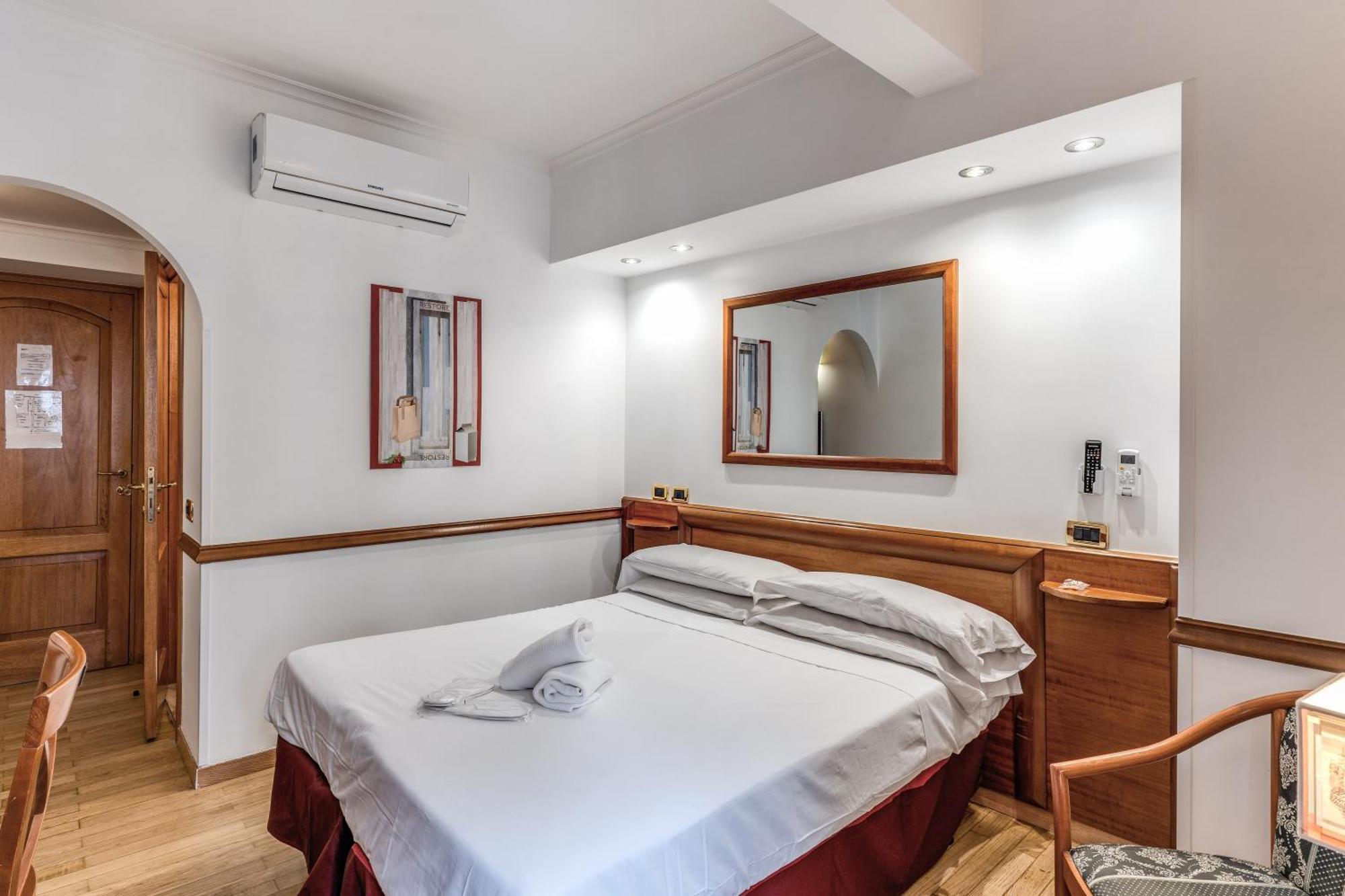 Hotel Santa Prassede Roma Eksteriør bilde